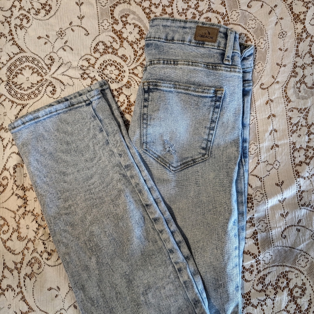 Jordache Women's High-Rise Straight Fit Jeans